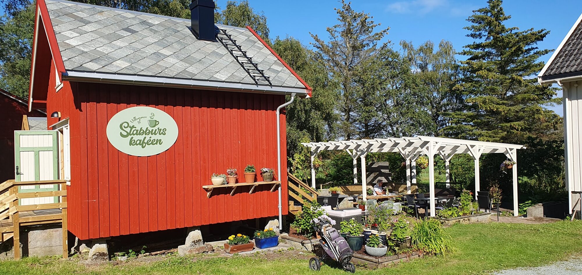 stabburskafeen hos austrått agroturisme
